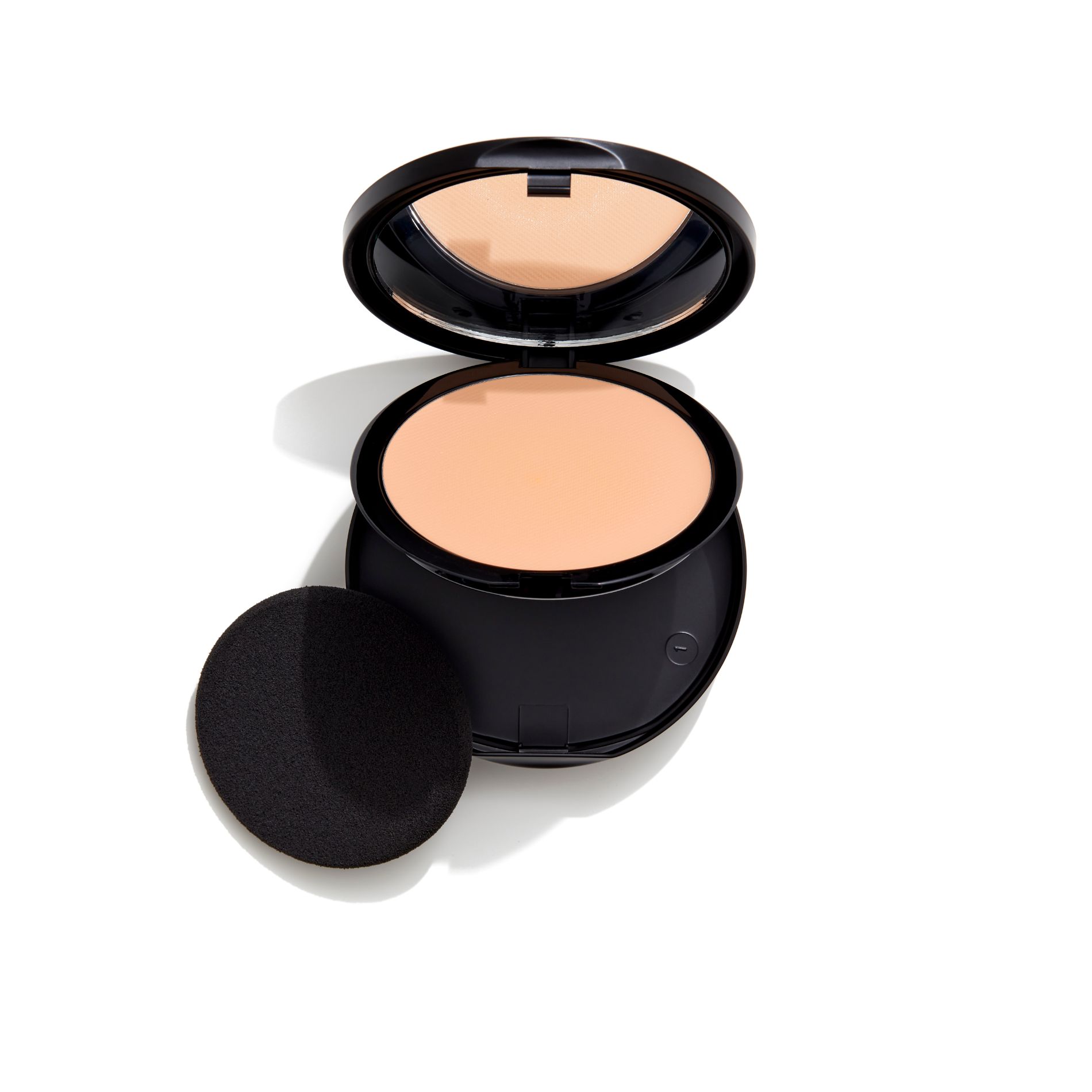 Foundation Plus+ Creamy Compact - 004 Natural